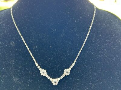 Vintage Rhinestone Silver Tone Necklace 16