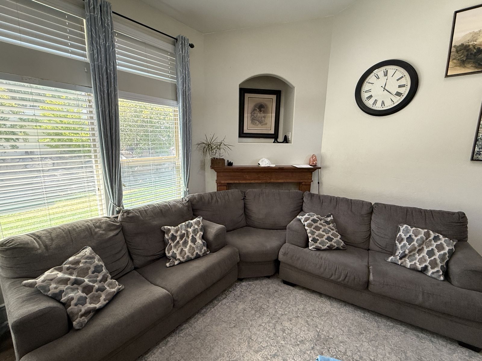 Charcoal Gray Fabric Sectional Sofa & Loveseat Set with Rug - 6 Throw Pillows Included