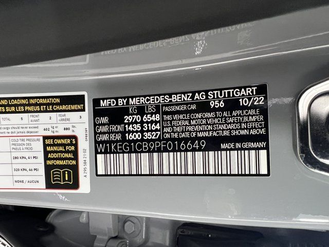 Main image 33