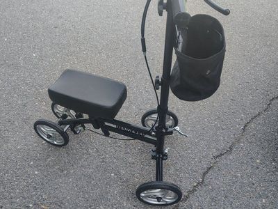 ELENKER KNEE SCOOTER WITH BASQUET