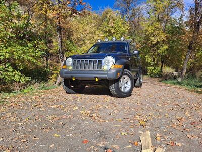 2005 JEEP LIBERTY Sport