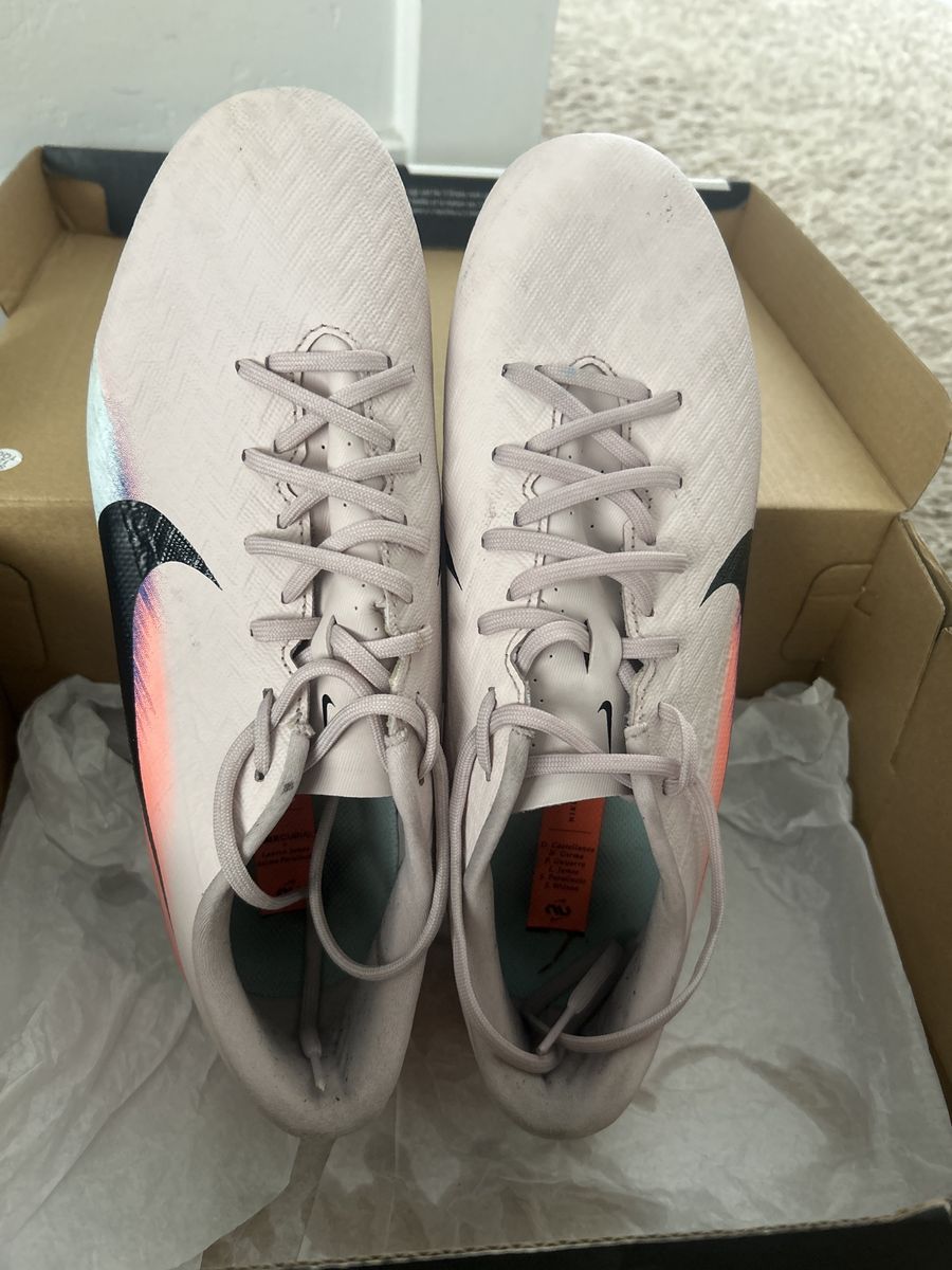 Nike Soccer Cleats - Brand New