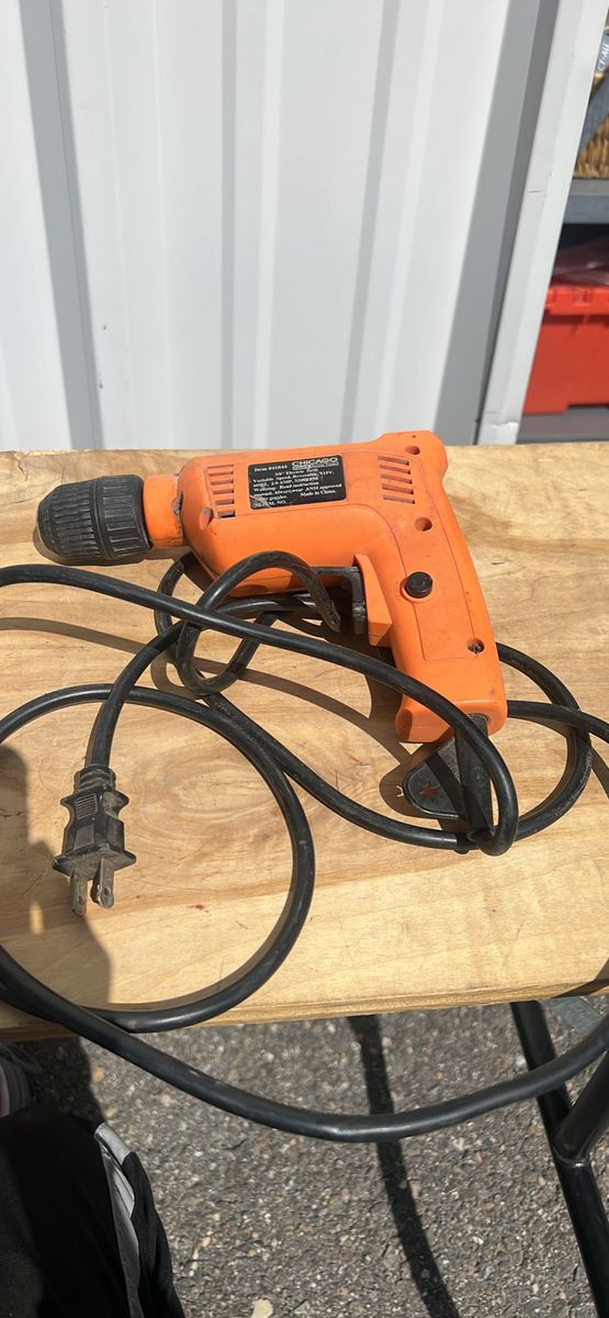 Chicago Electric Power Tools 3/8" VSR DRILL Model
