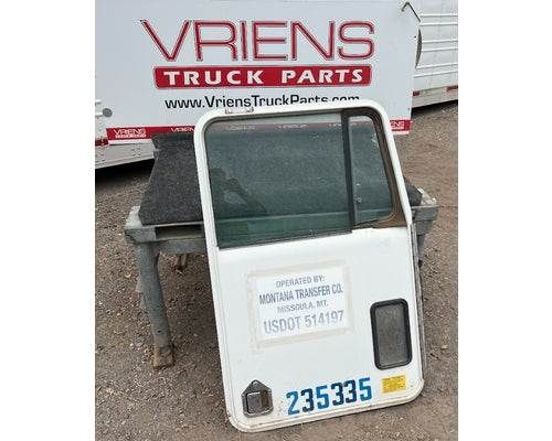 Kenworth Right Front Door Assembly