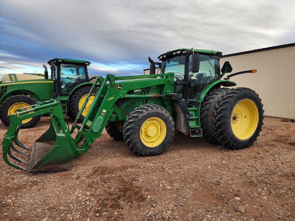 6195R John Deere