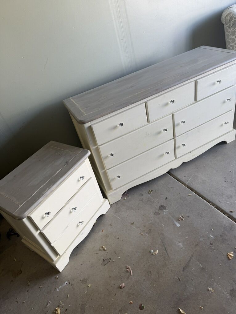 Dresser Nightstand Combo