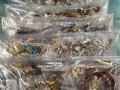 Jewelry Bags (Lot of 6) Awesome! Look