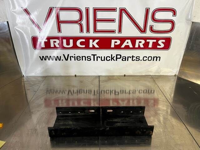 Kenworth W900 Suspension Crossmember / K-Frame