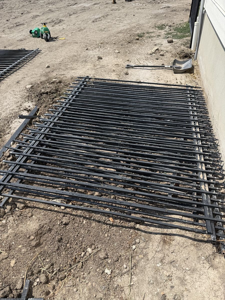 Black Rod Iron Metal Fence Panels