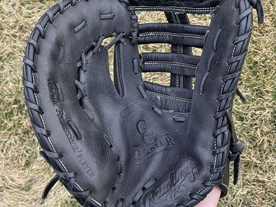 Rawlings Gold Glove 12.5 in. LH First Basemans Baseball Glove