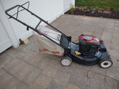 Lawn mower "Craftsman" 6.75 HP self-propelled