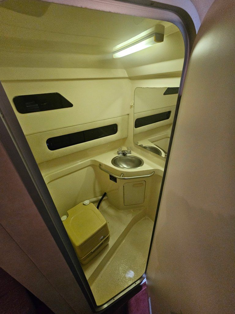 Main image 30