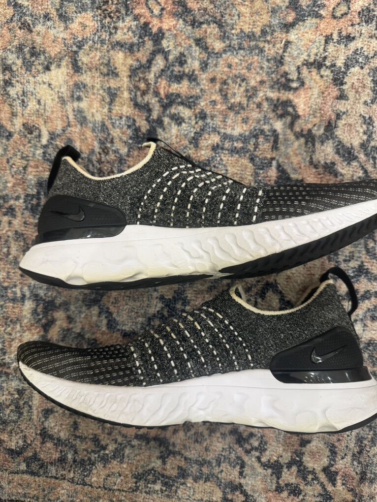 Nike Phamtom Mens Sneakers Size 8