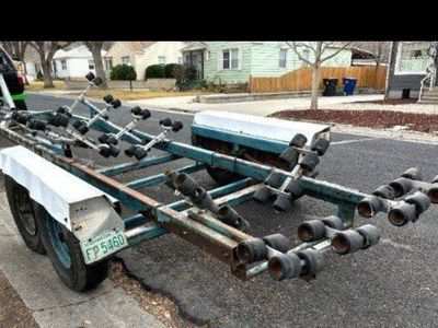 Boat trailer