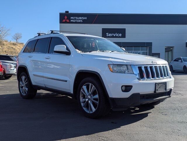 2013 JEEP GRAND CHEROKEE Laredo