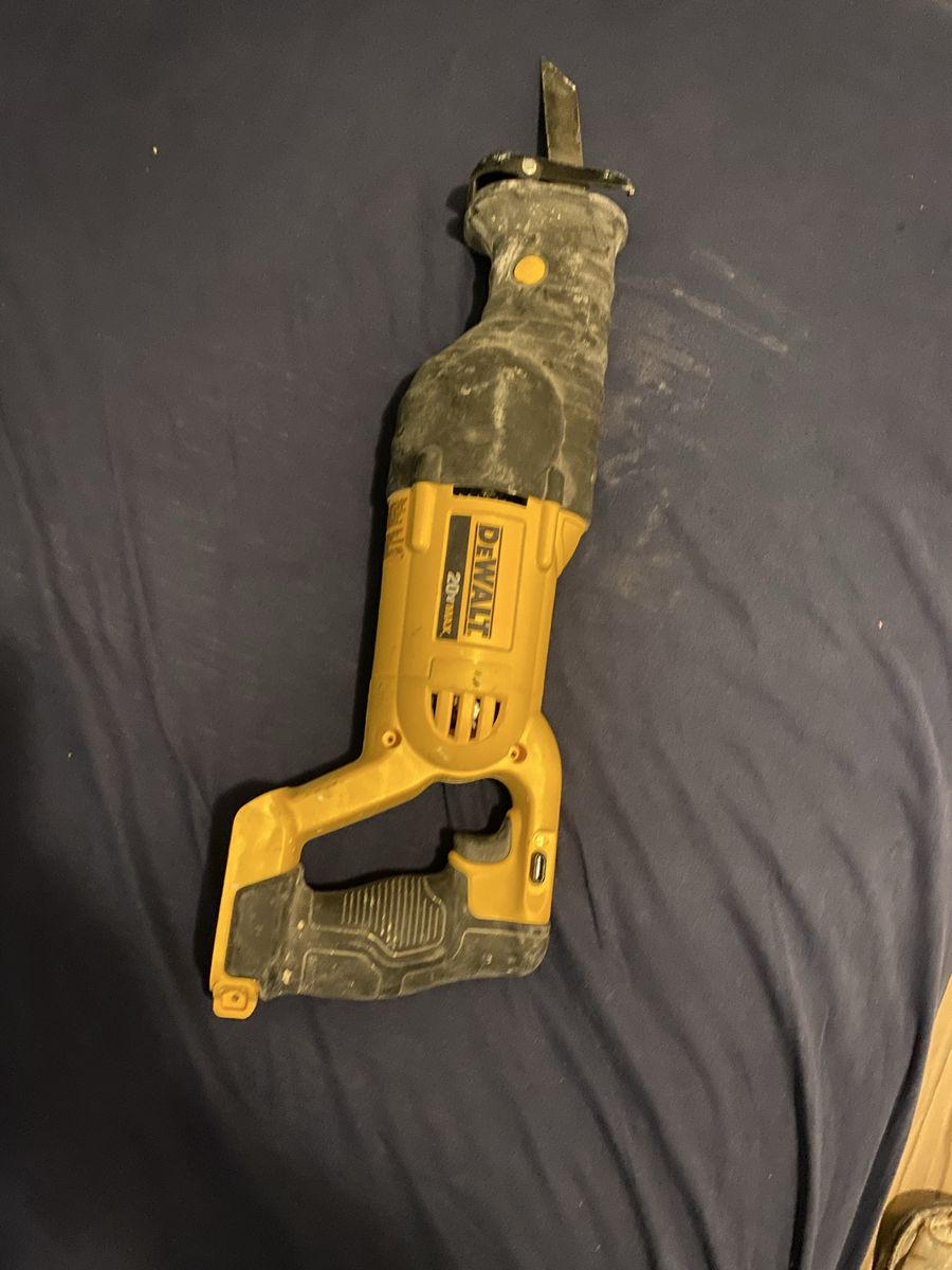 reciprocating saw