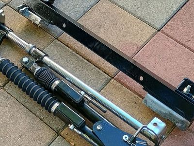 TOW BAR