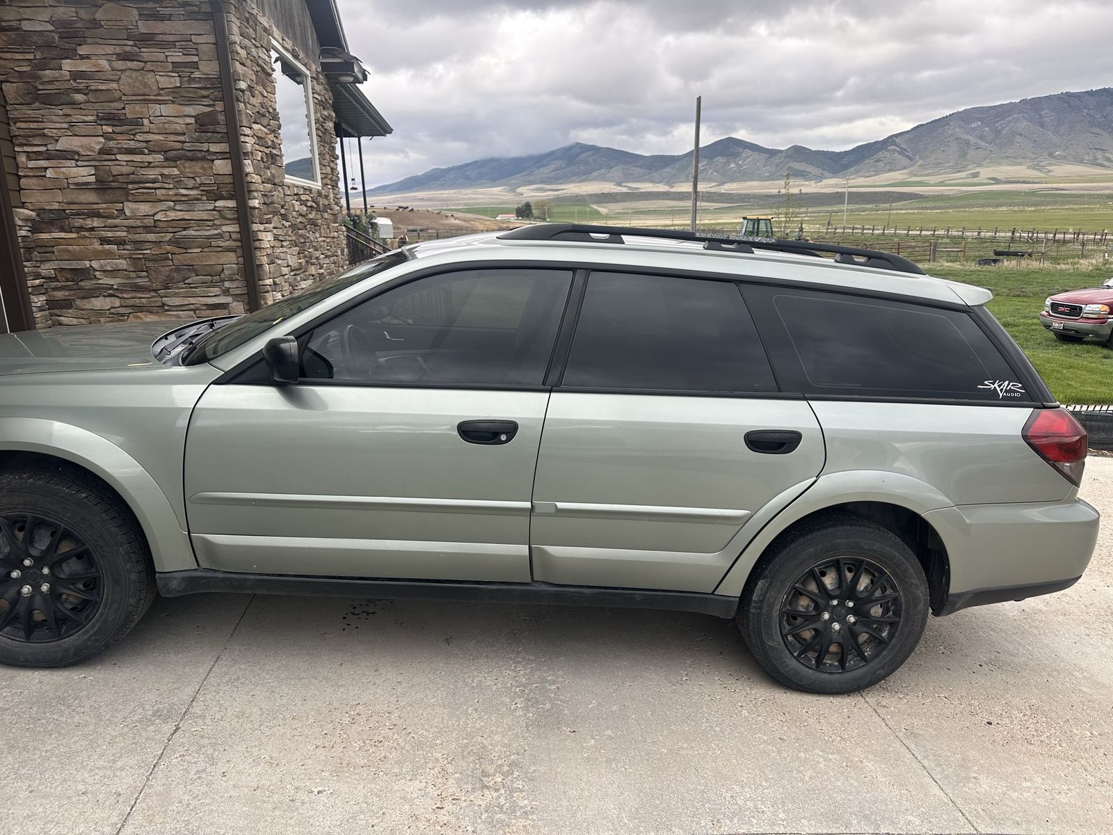 2009 SUBARU OUTBACK 2.5i