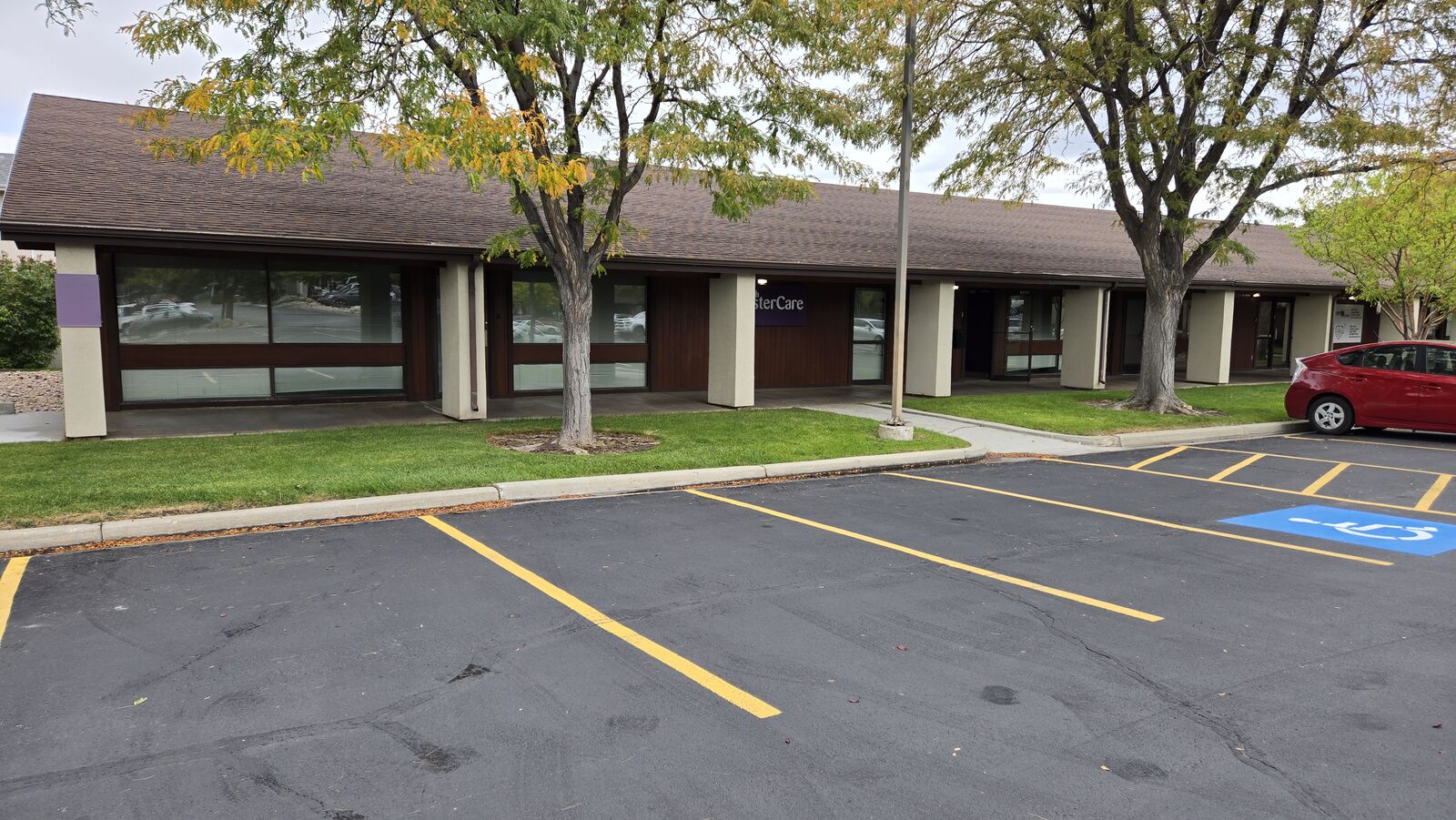 3,787 SF Office Orem Center St