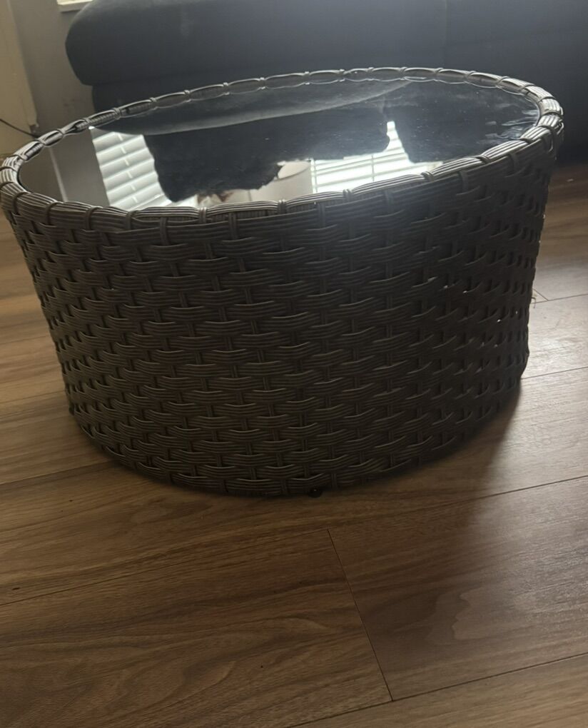 Round Wicker Glass Top Coffee Table