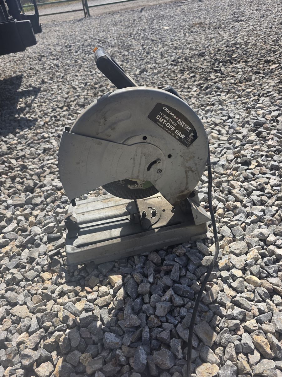 Chicago Electric metal cut-off saw