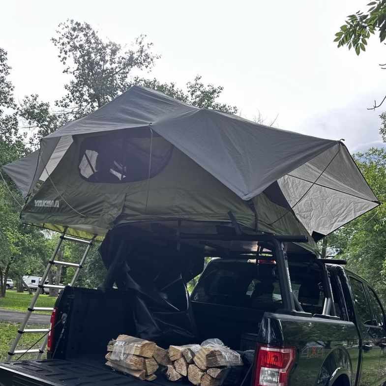 Yakima Skyrise Rooftop Tent