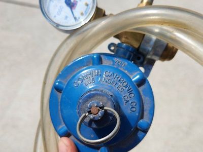 helium regulators