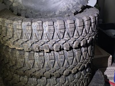 UTV 35" tires