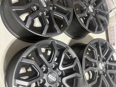 2025 Ford Ranger Raptor wheels