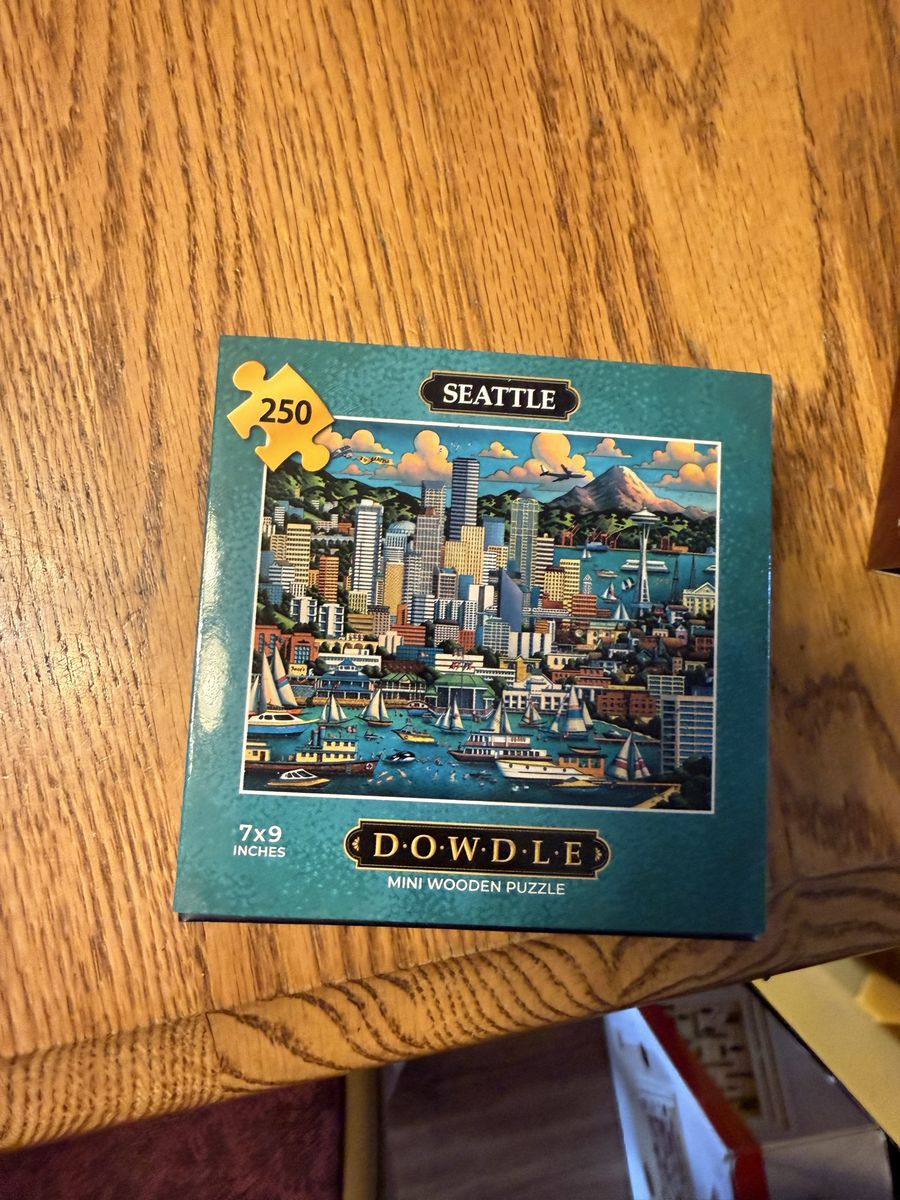 Dowdle Seattle Mini Wooden Puzzle - 250 Pieces, 7x9 Inches, Complete