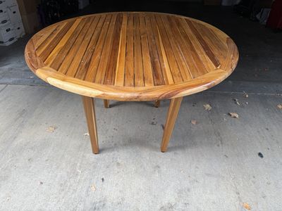 EcoDecors® Oasis® 48 Teak Wood Round Table