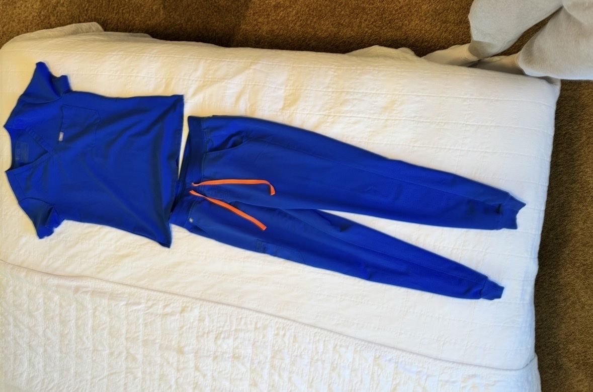 Five Pairs of FIGS Scrub Set Top and Jogger Pants Blue and Black 