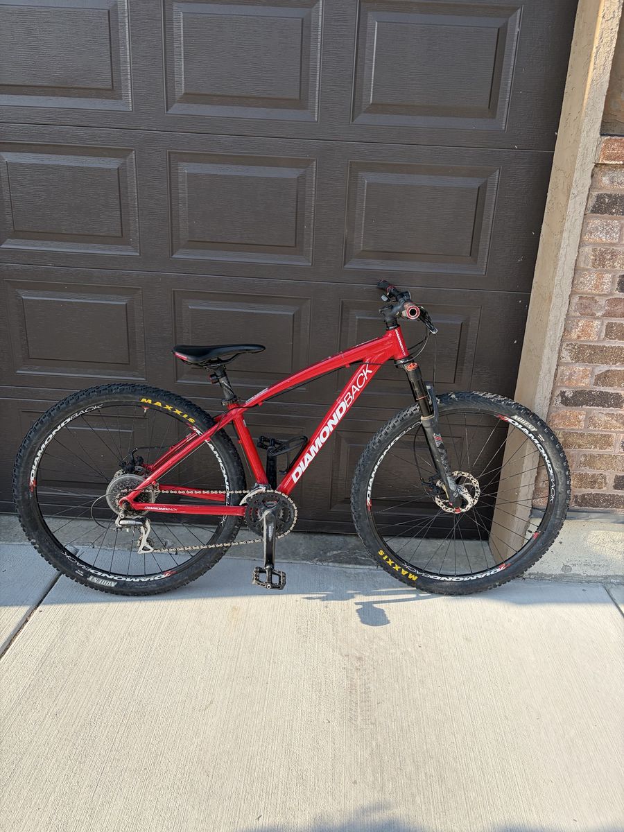 Diamondback Small 16”