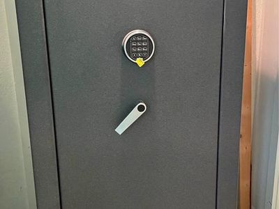 Freedom Safe, Independence, Model D-20 by Liberty Safe.