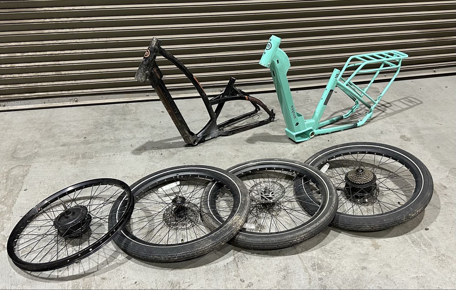 $100 obo Magnum E-Bike Frames, Wheels & Hub Motor Parts Package – Cosmo 2.0 / Low Rider