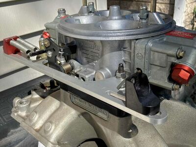 Holley Dominator and Edelbrock manifold