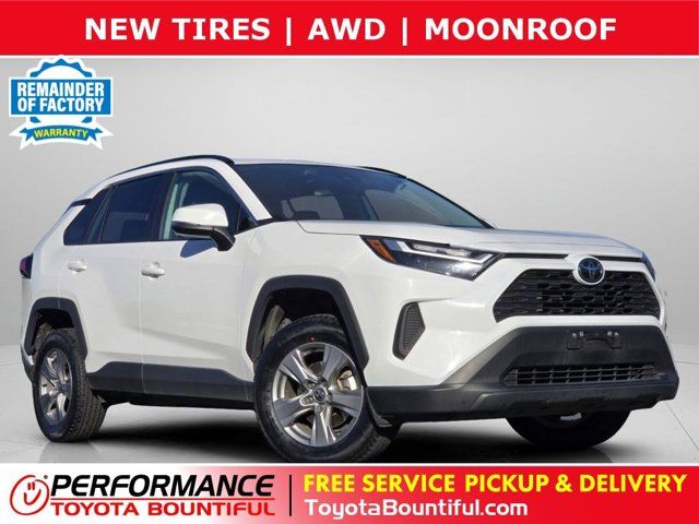 2024 Toyota RAV4 XLE