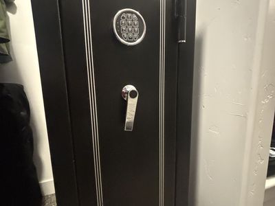 Sentinel Electronic Keypad Security Safe - Black Steel Gun Safe