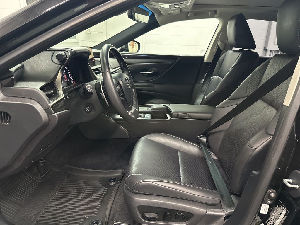 Main image 20