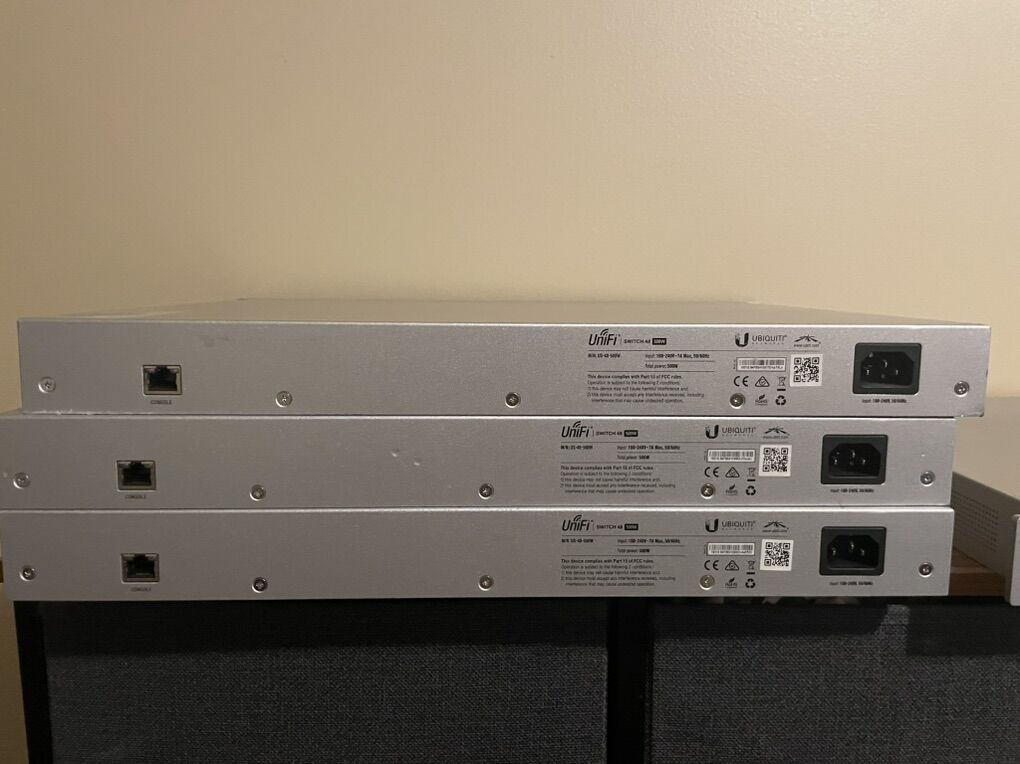 UniFi 48-Port PoE+ Switch - Enterprise Power