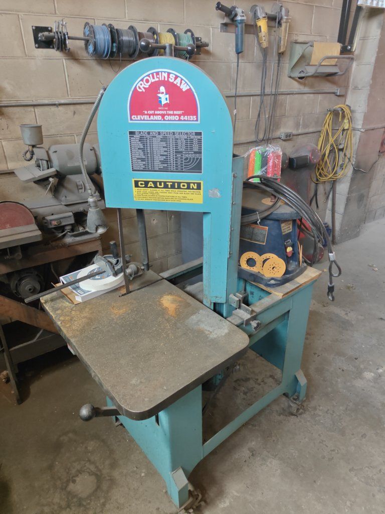 Rollin Vertical Band Saw