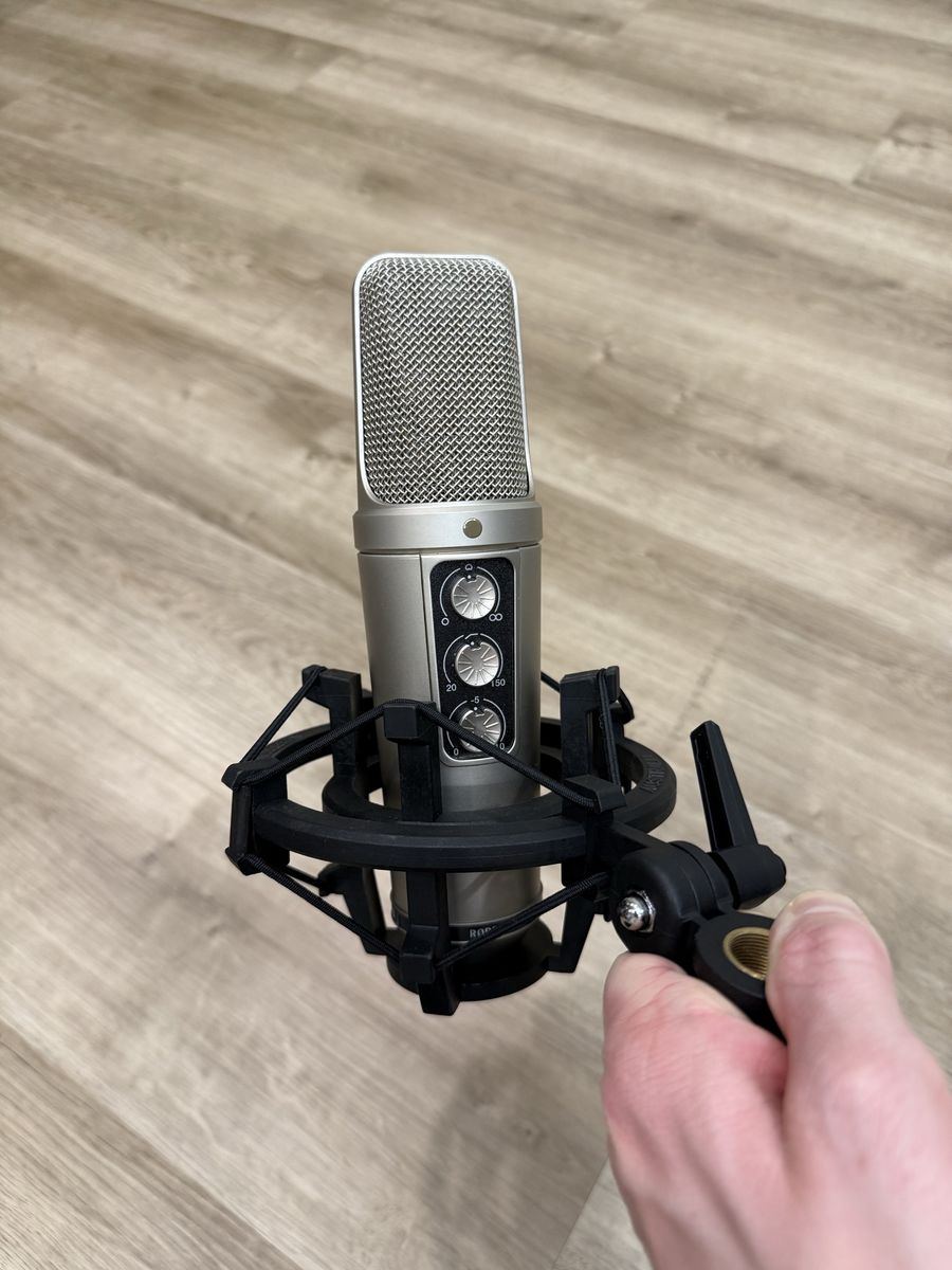 RØDE NT2000 Condenser Microphone