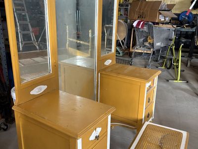 Vintage Yellow Tri-Fold Vanity Set with Mirror and Cane Bench