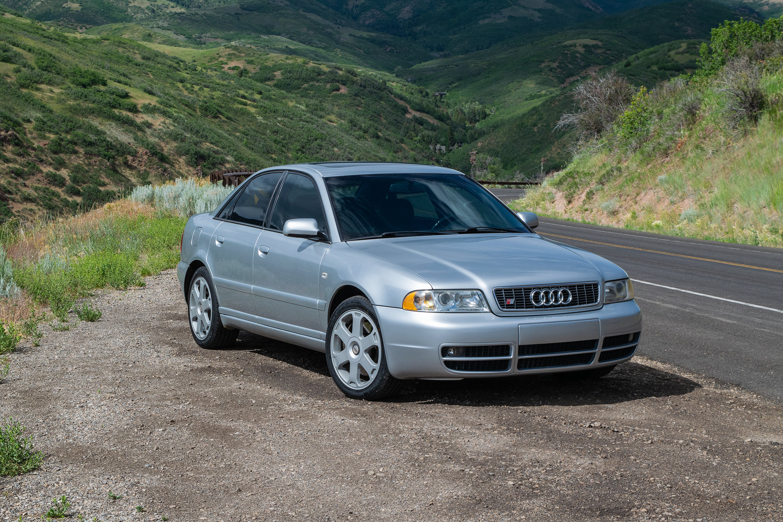 2000 Audi S4 quattro
