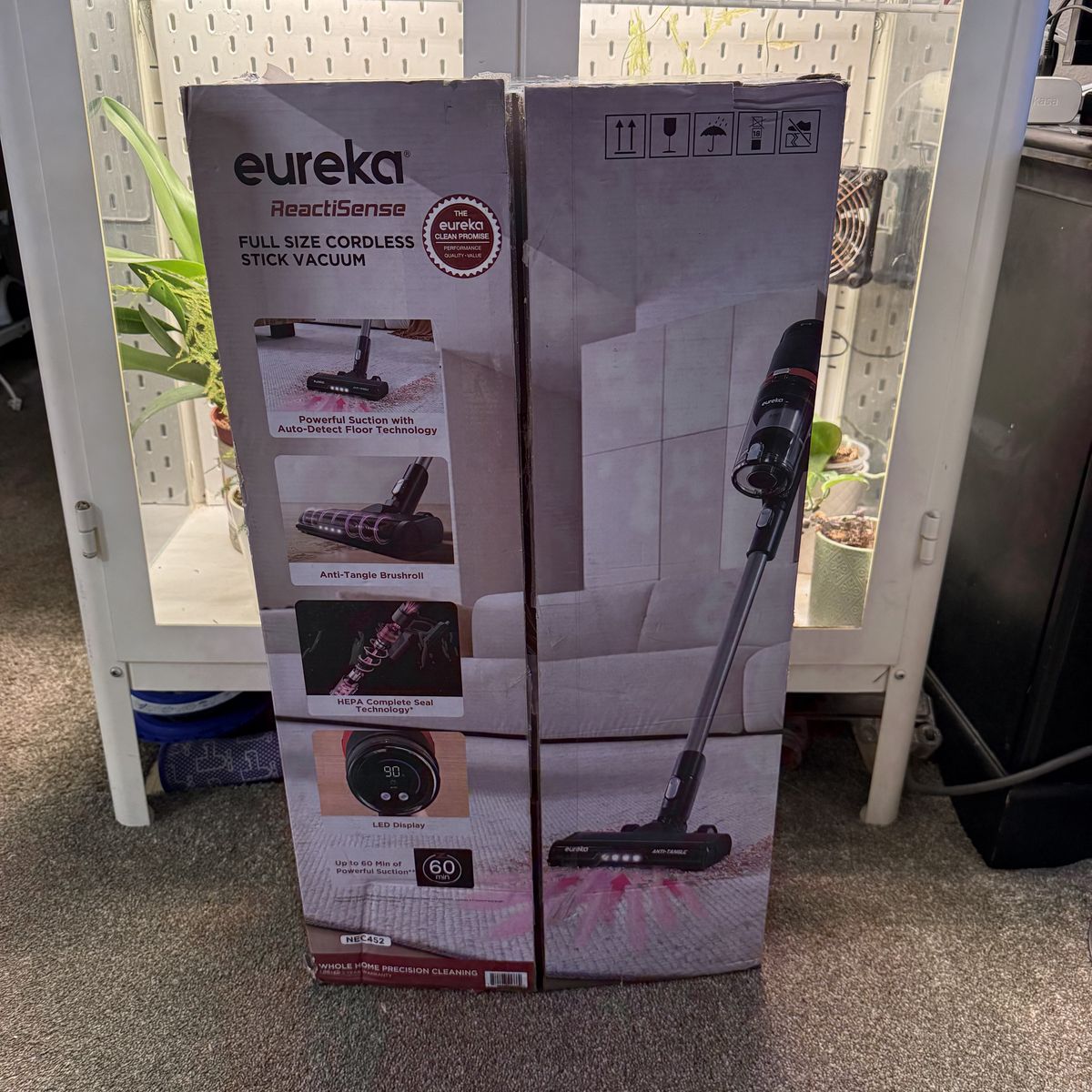 NEW Eureka reactisense cordless vacuum