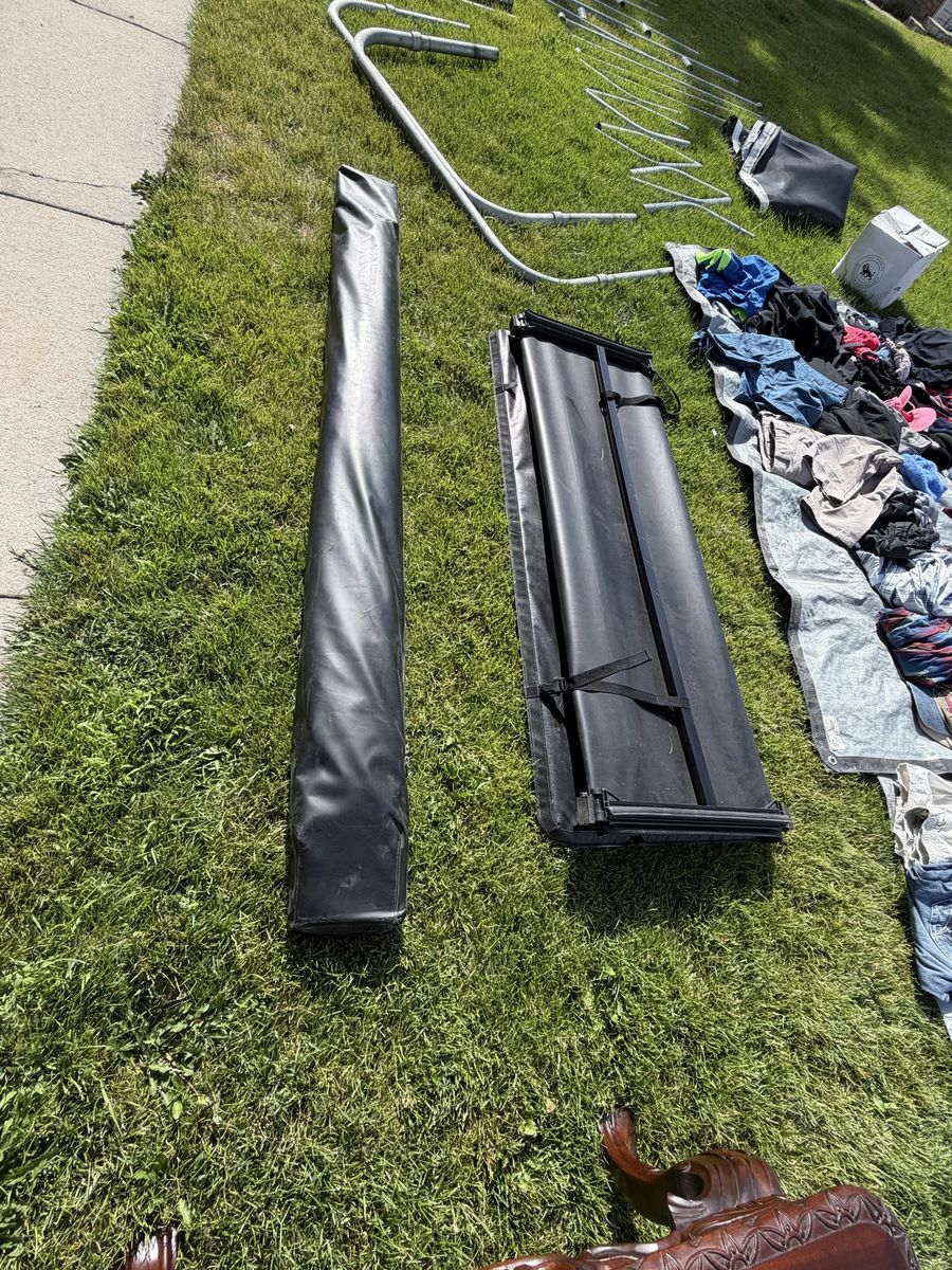 Unbranded Black Truck Bed Tonneau Cover, Rolling/Folding Soft Top for Pickups