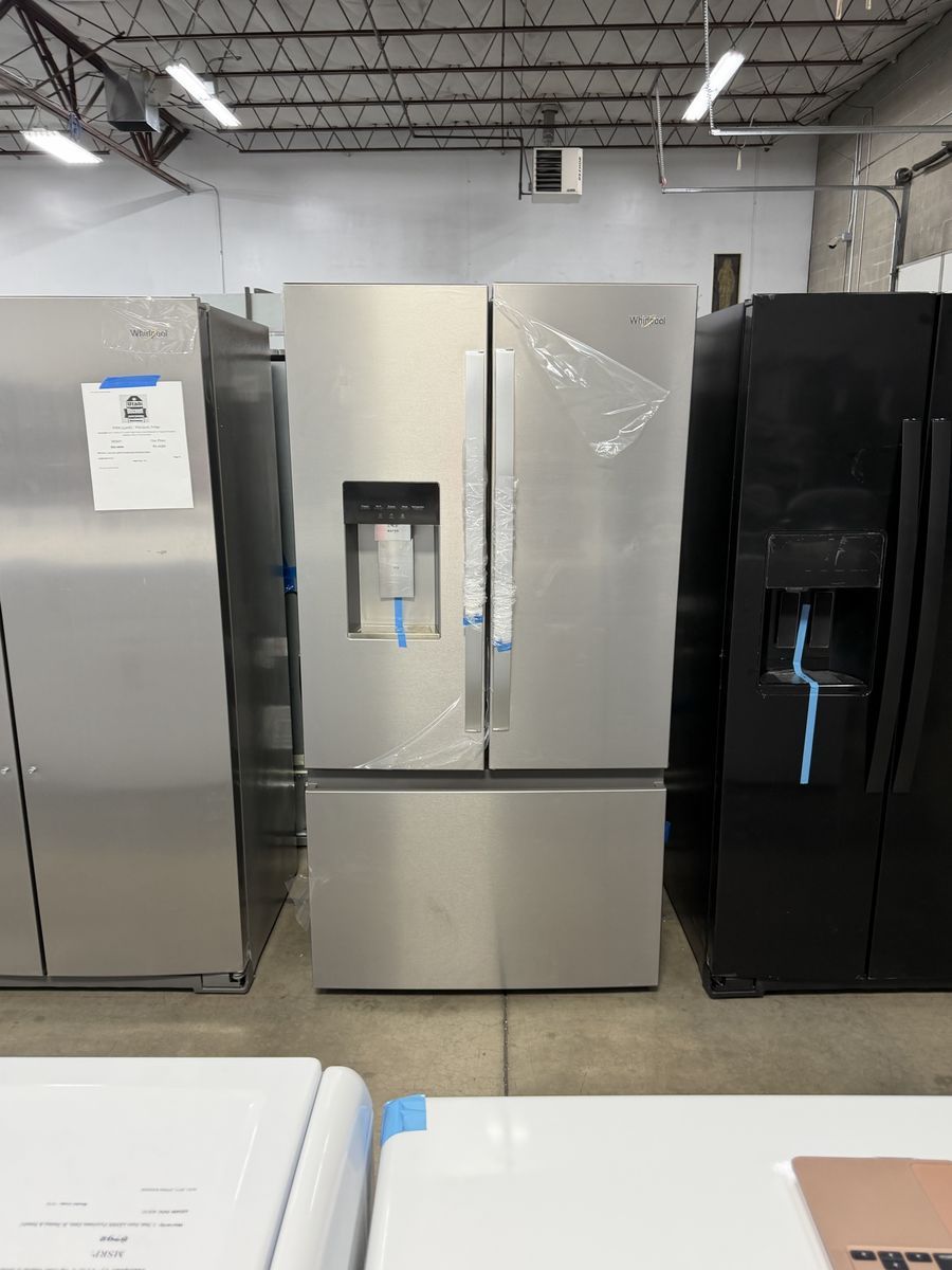 NEW WHIRLPOOL COUNTER DEPTH STAINLESS FRENCH DOOR