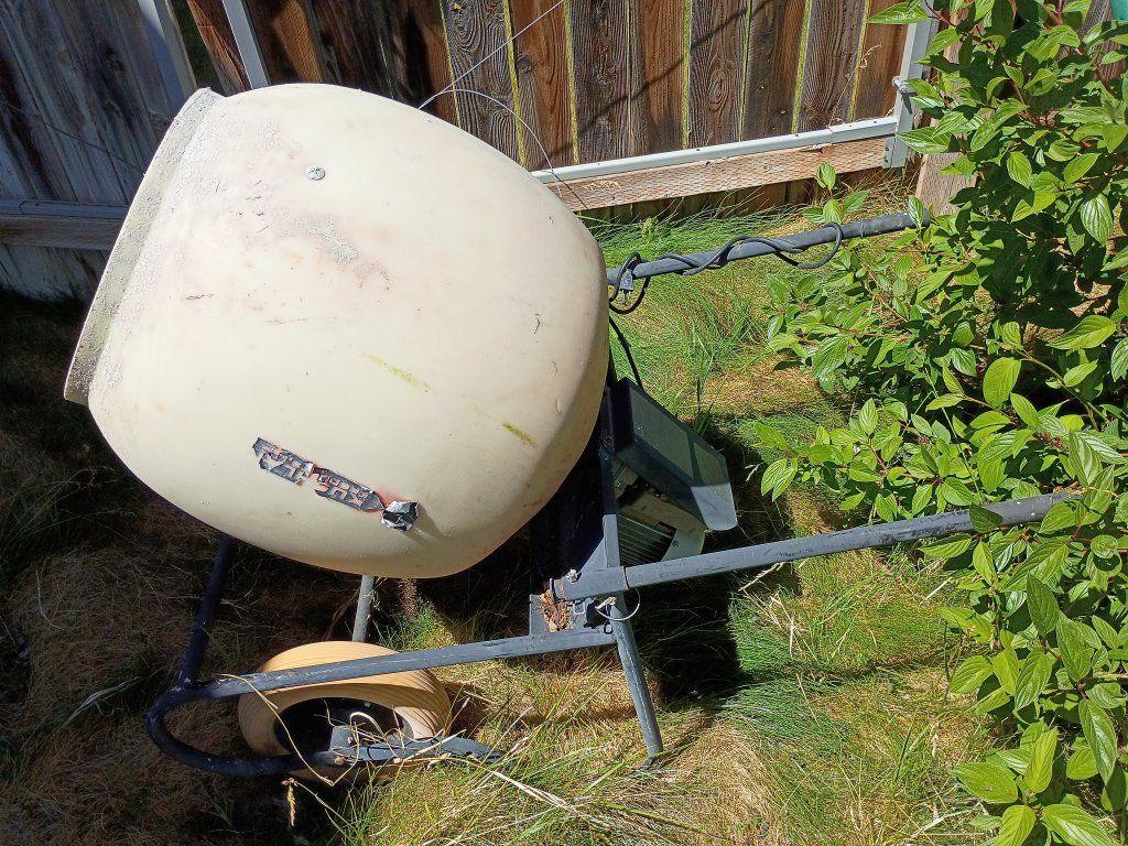 Kushlan 6 cubic ft cement mixer