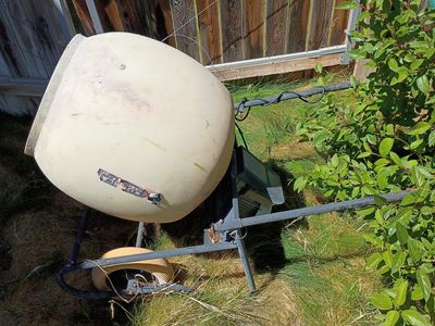 Kushlan 6 cubic ft cement mixer