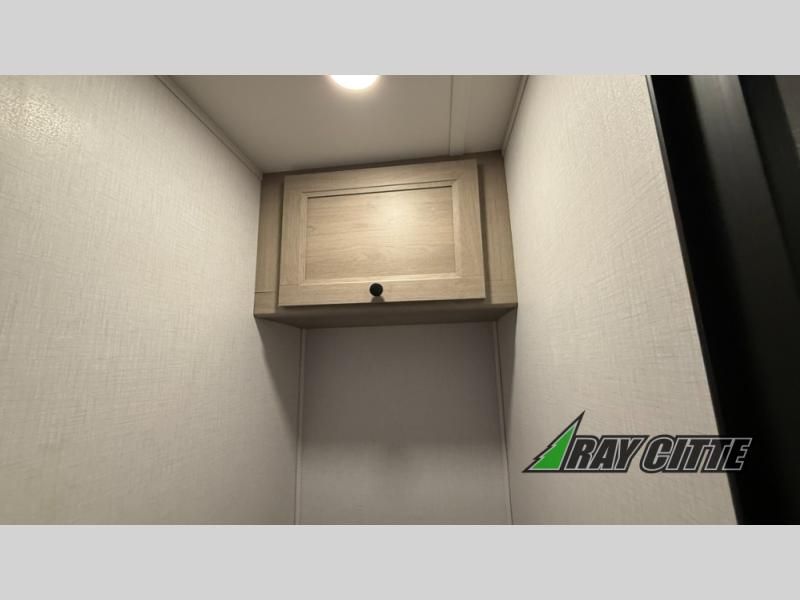 Main image 36